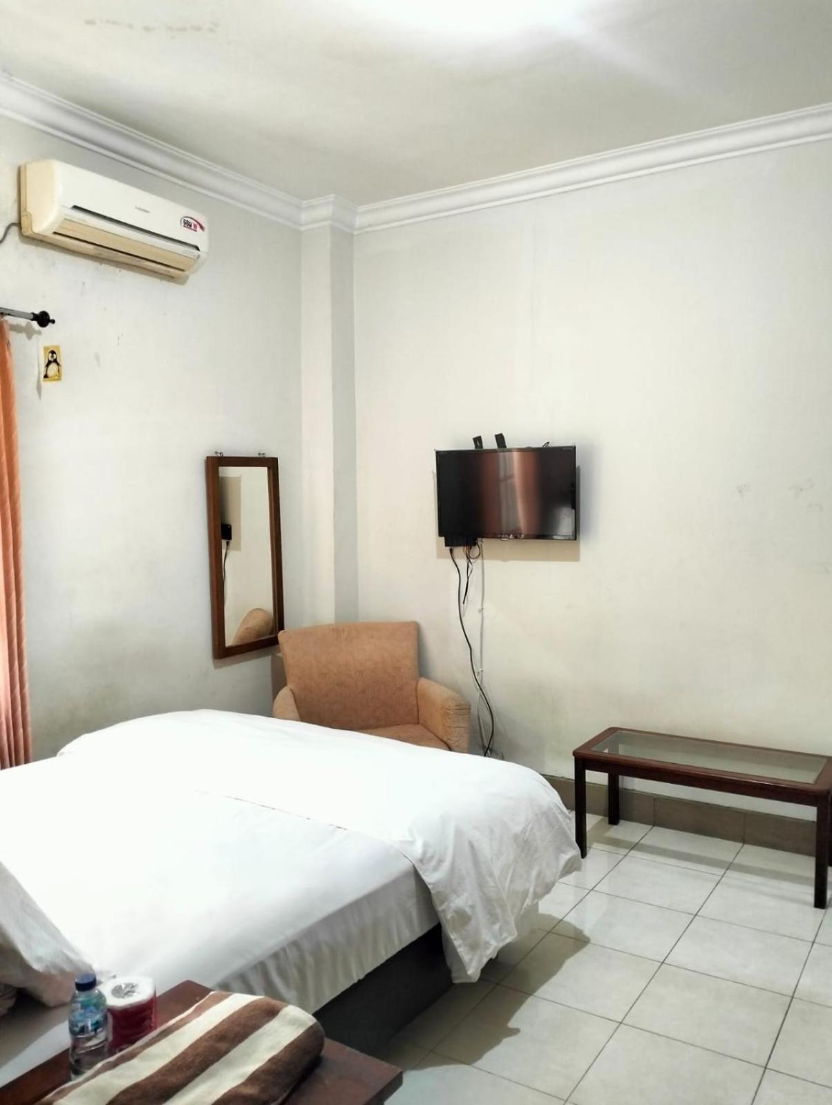 Nakula Familiar Inn Denpasar Esterno foto